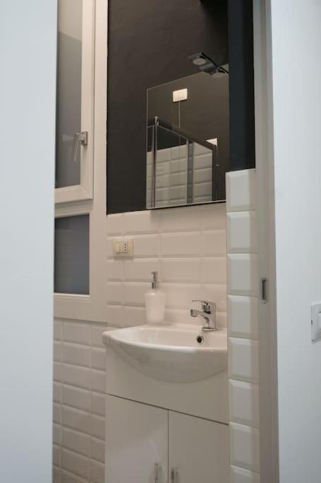 Corso Buenos Aires Suite Milan Exterior photo